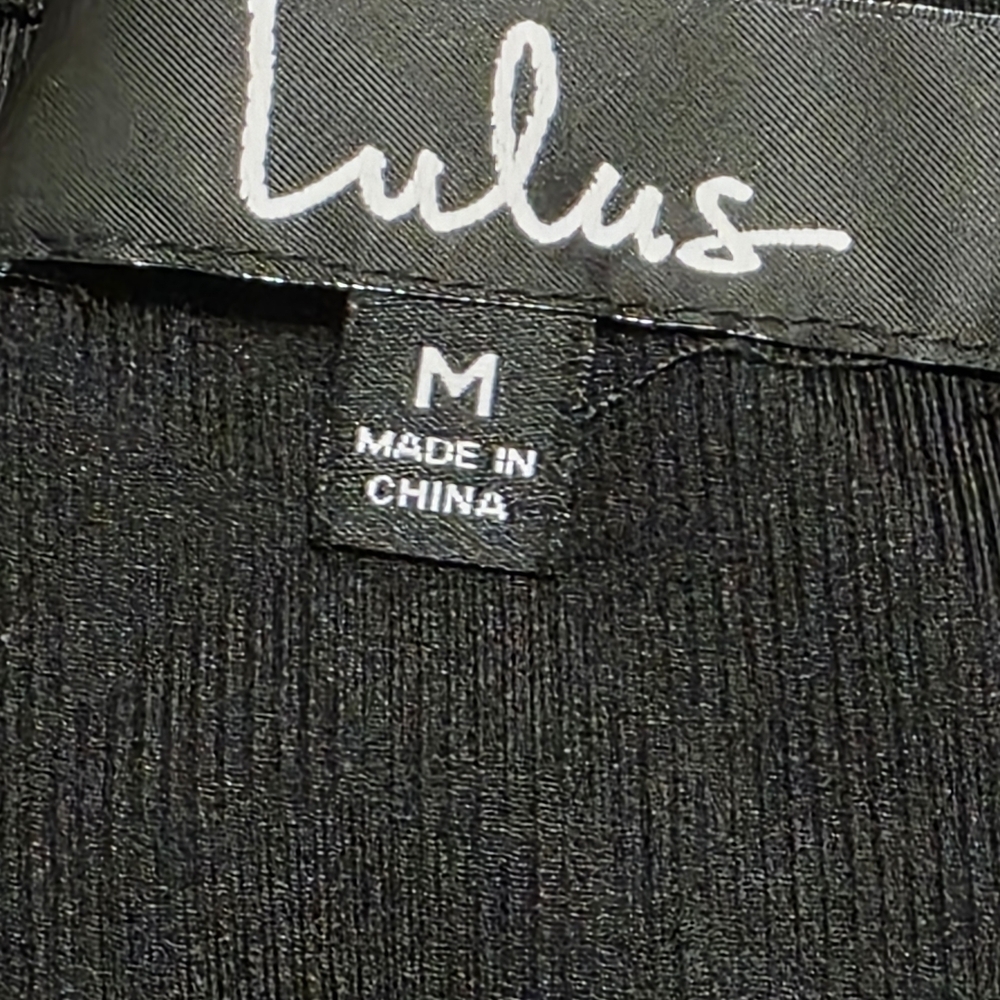 Lulus Black Twist-front Sleeveless Bodysuit Size Medium - Picture 6 of 10